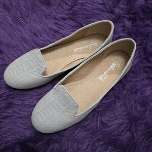 Grey women's flats